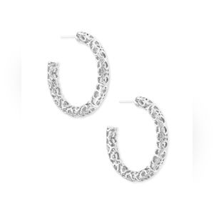 NWOT Kendra Scott Maggie Small Hoop Earrings in Silver